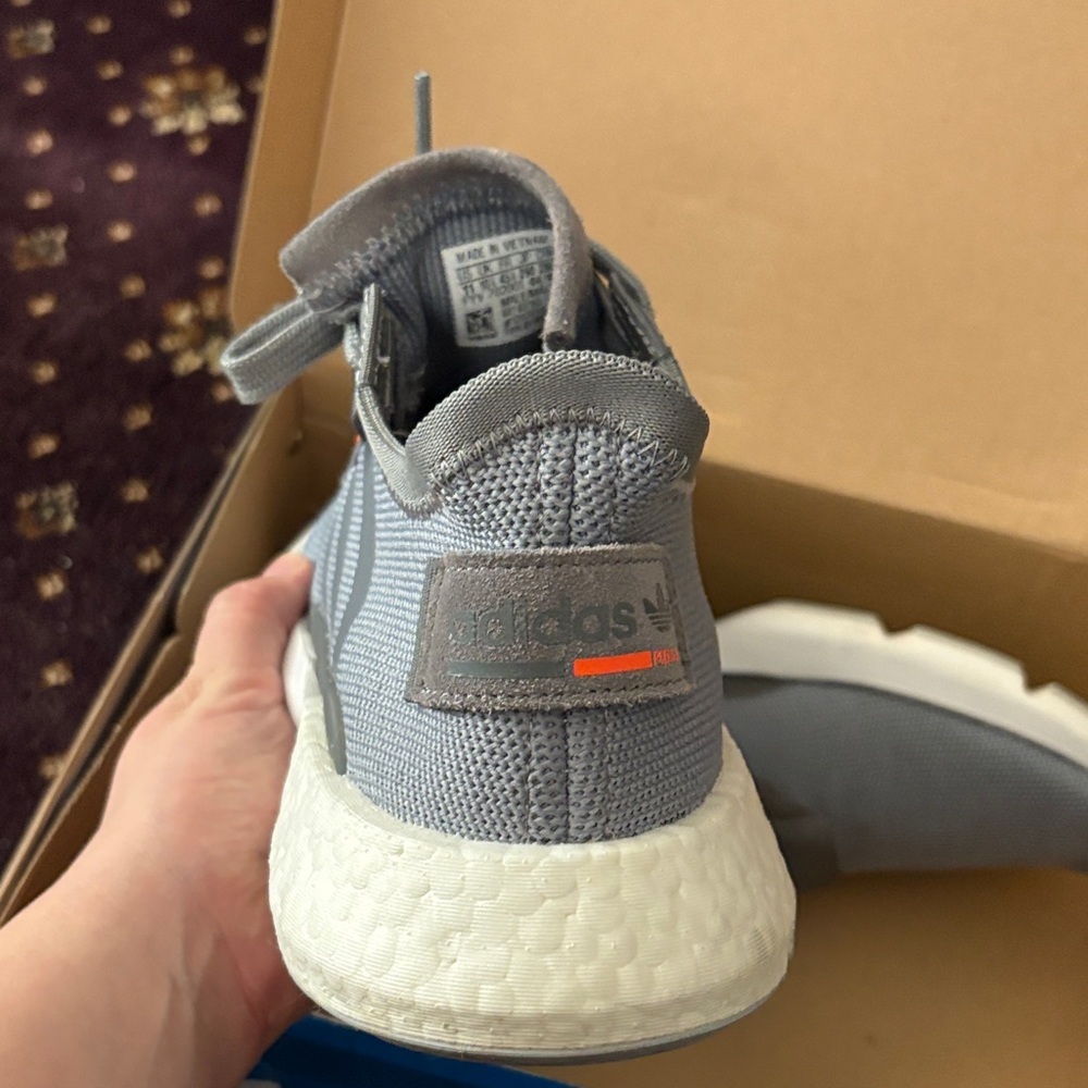 Adidas pod Gray and White Sneakers - Picture 4 of 7